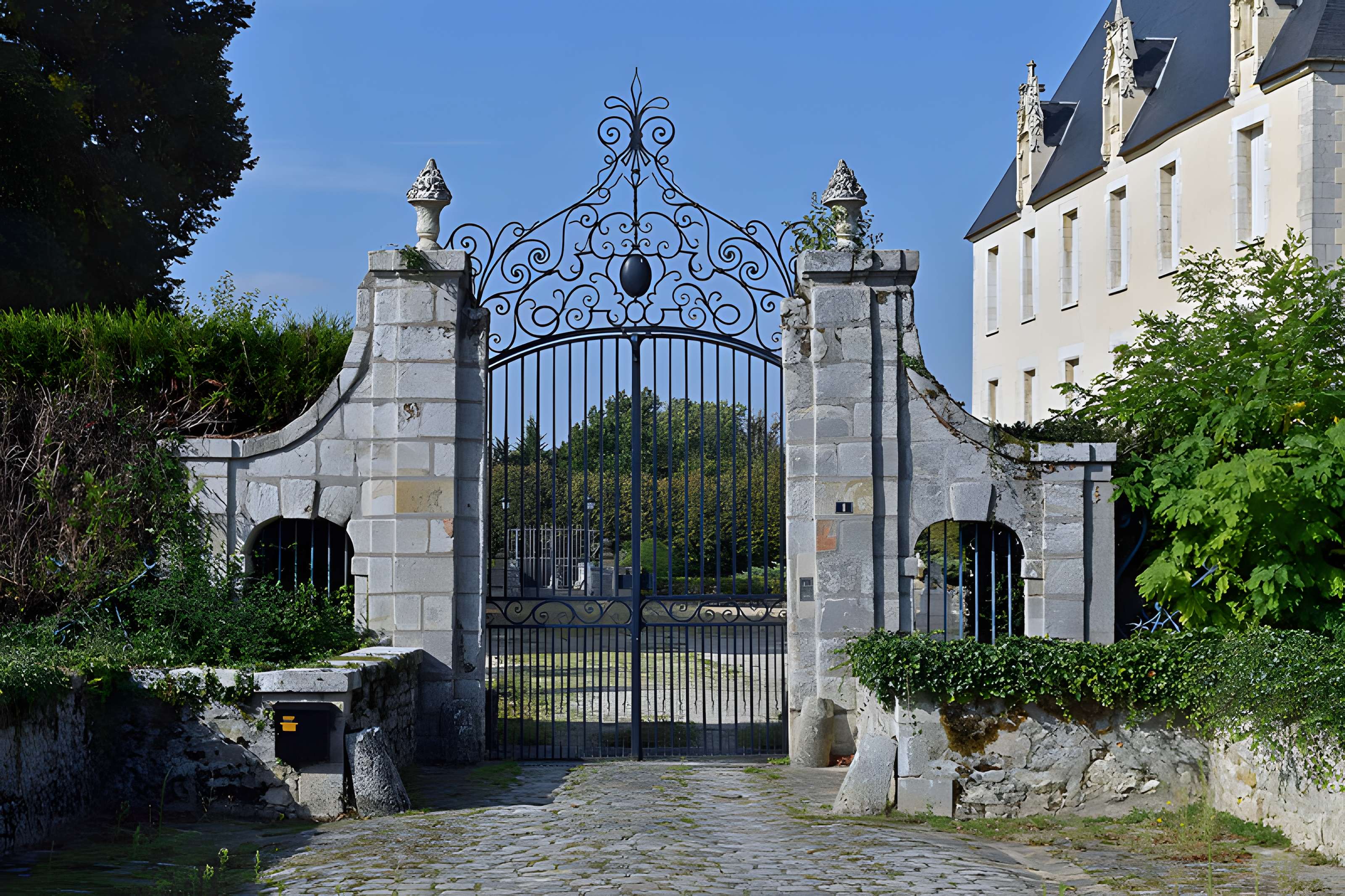Château de Faÿ-lès-Nemours