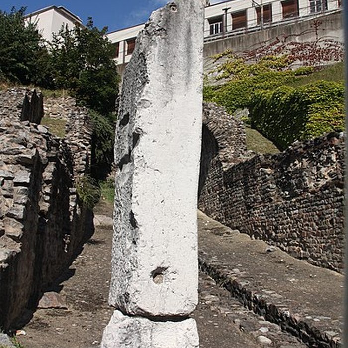 Photo de Amphithéâtre fédéral romain des Trois Gaules