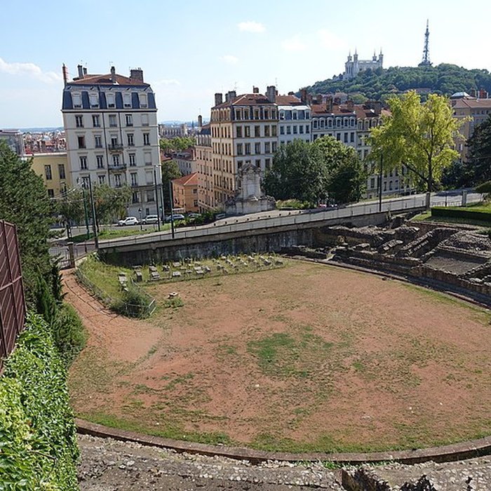 Photo de Amphithéâtre fédéral romain des Trois Gaules