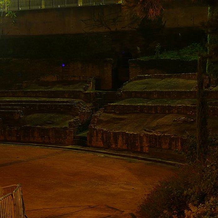 Photo de Amphithéâtre fédéral romain des Trois Gaules