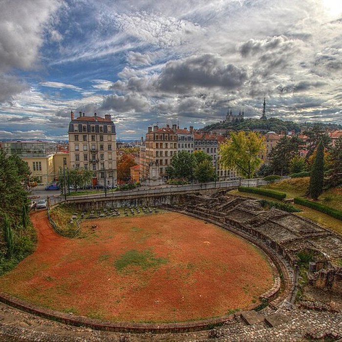 Photo de Amphithéâtre fédéral romain des Trois Gaules