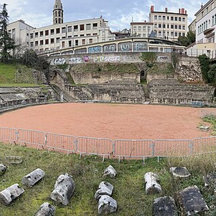 Photo de Amphithéâtre fédéral romain des Trois Gaules