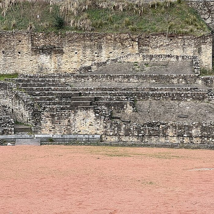 Photo de Amphithéâtre fédéral romain des Trois Gaules