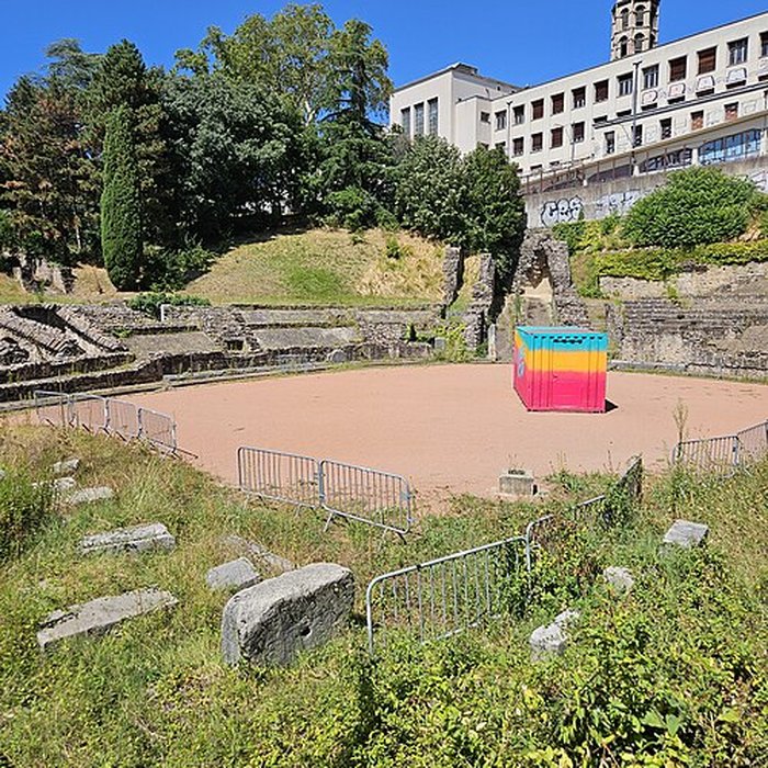 Photo de Amphithéâtre fédéral romain des Trois Gaules