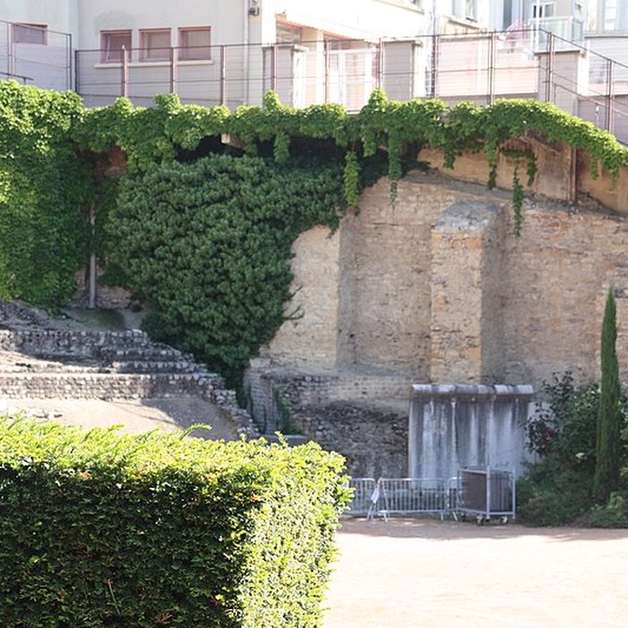 Photo de Amphithéâtre fédéral romain des Trois Gaules