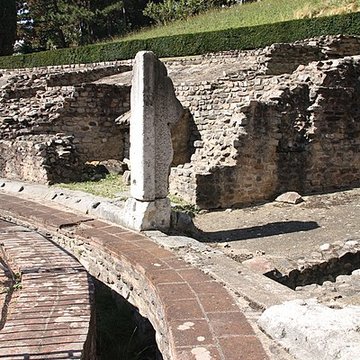 Amphithéâtre fédéral romain des Trois Gaules
