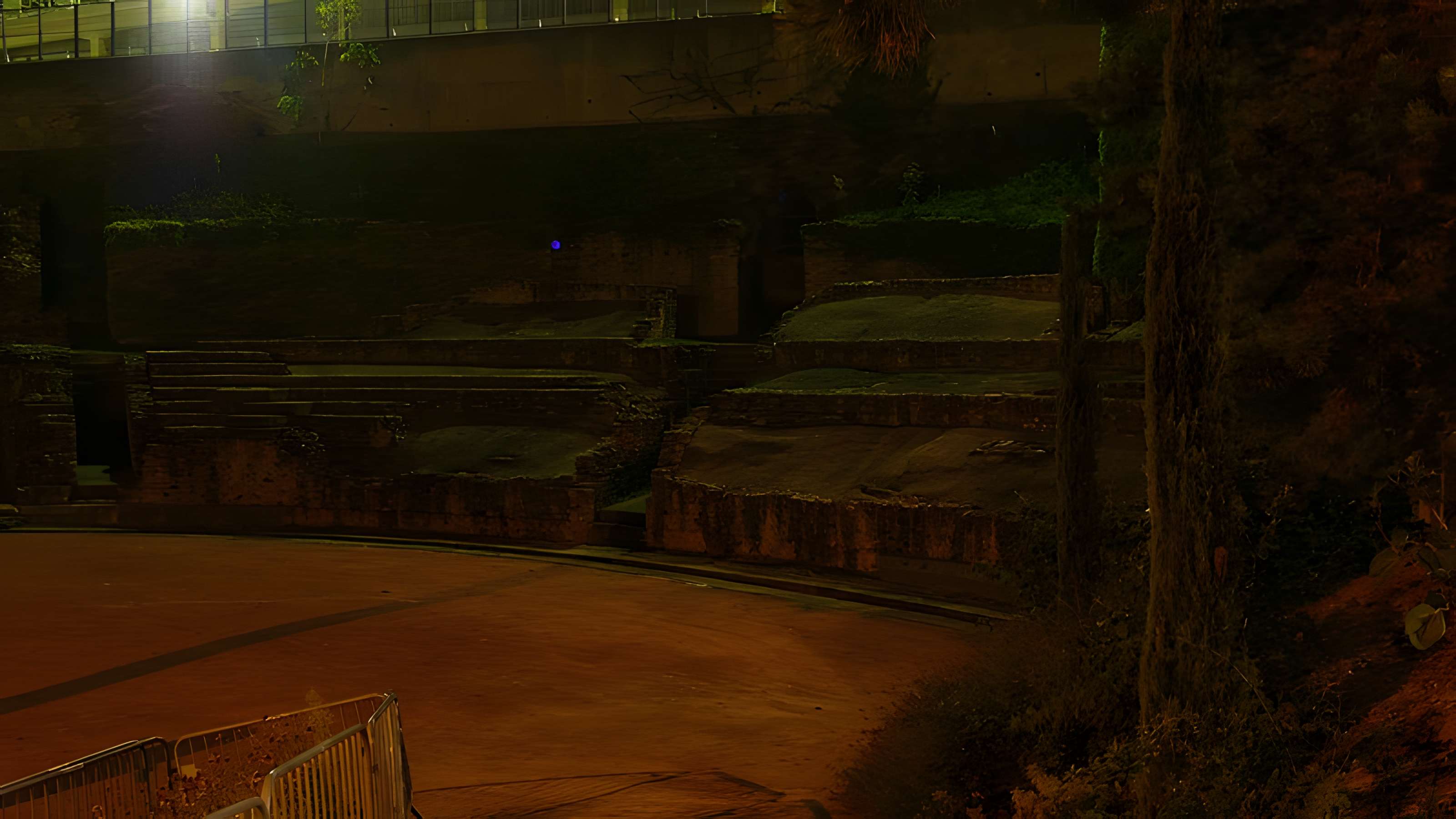 Amphithéâtre fédéral romain des Trois Gaules