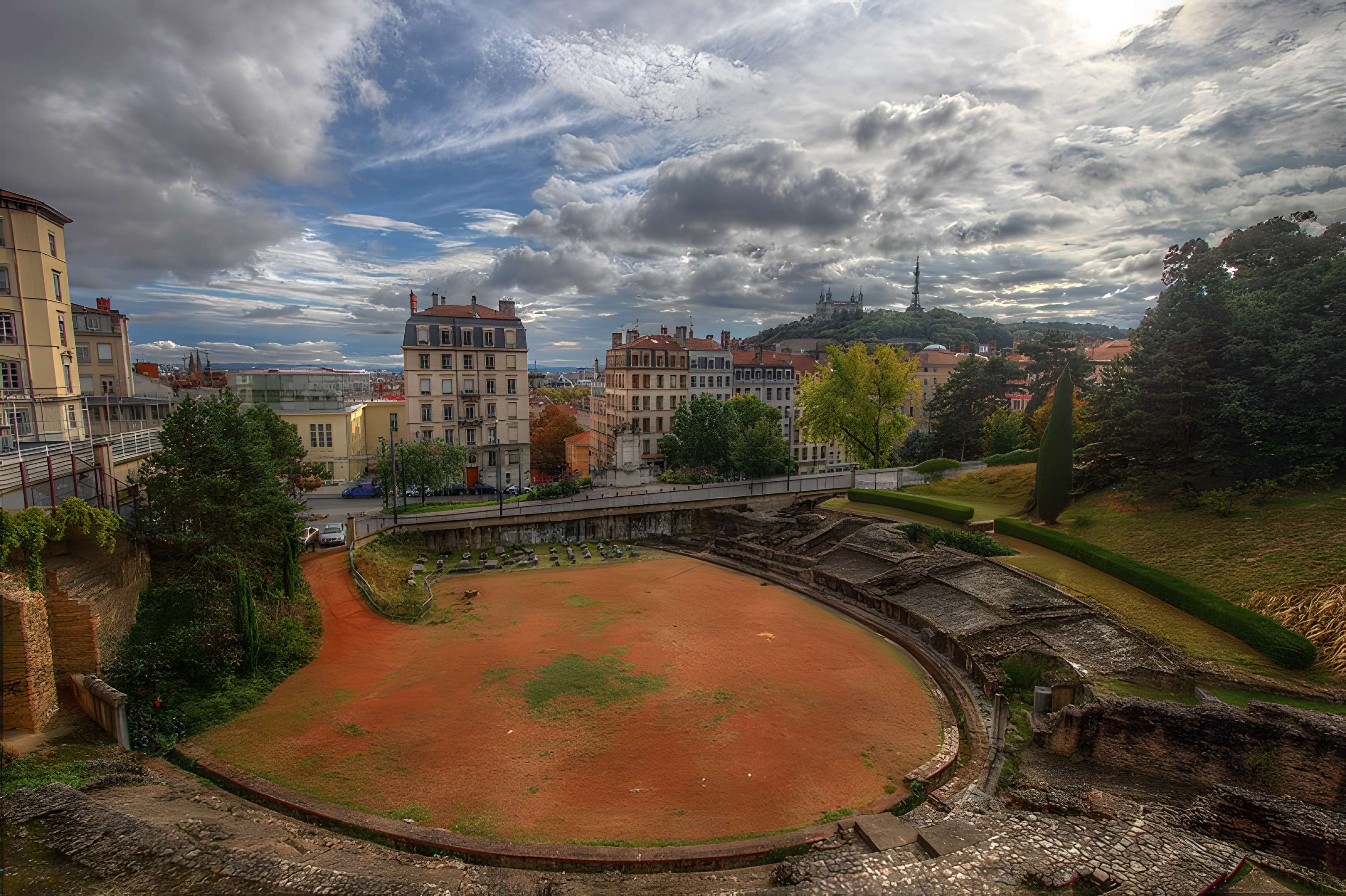 Amphithéâtre fédéral romain des Trois Gaules