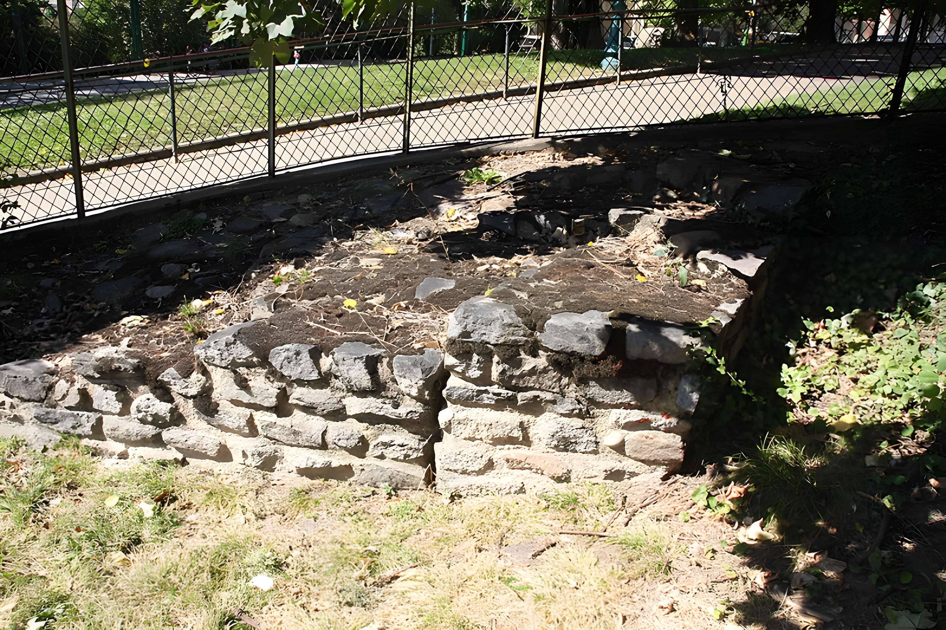 Amphithéâtre fédéral romain des Trois Gaules