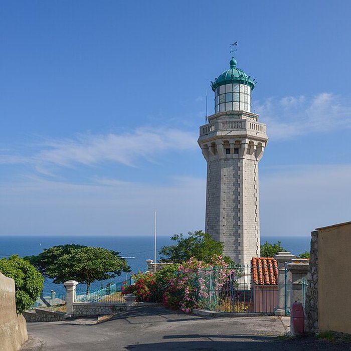 Photo de Phare du Mont-Saint-Clair