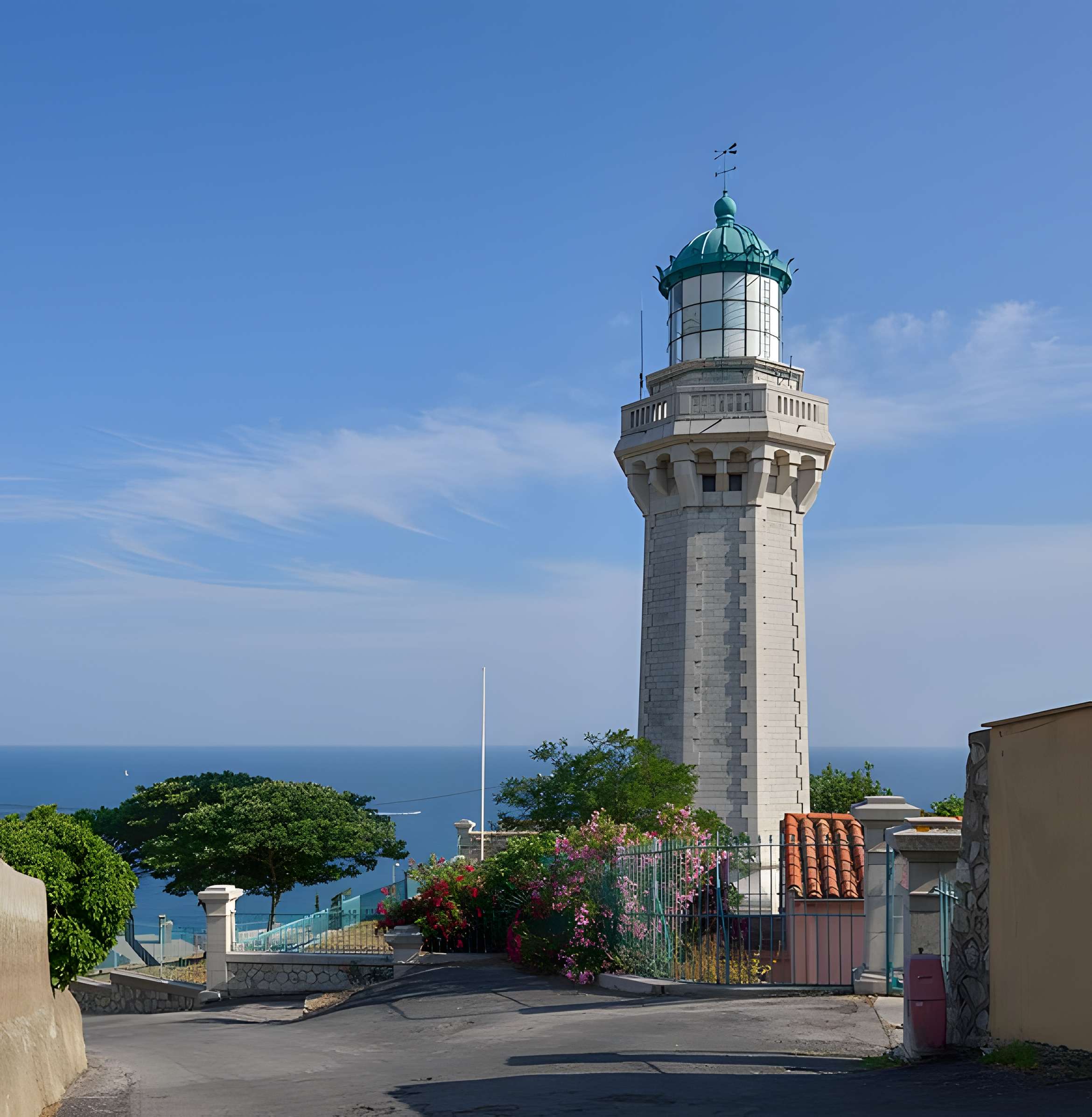 Phare du Mont-Saint-Clair