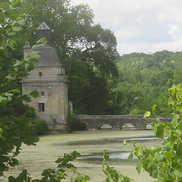 Photo de Château de Gesvres-le-Duc