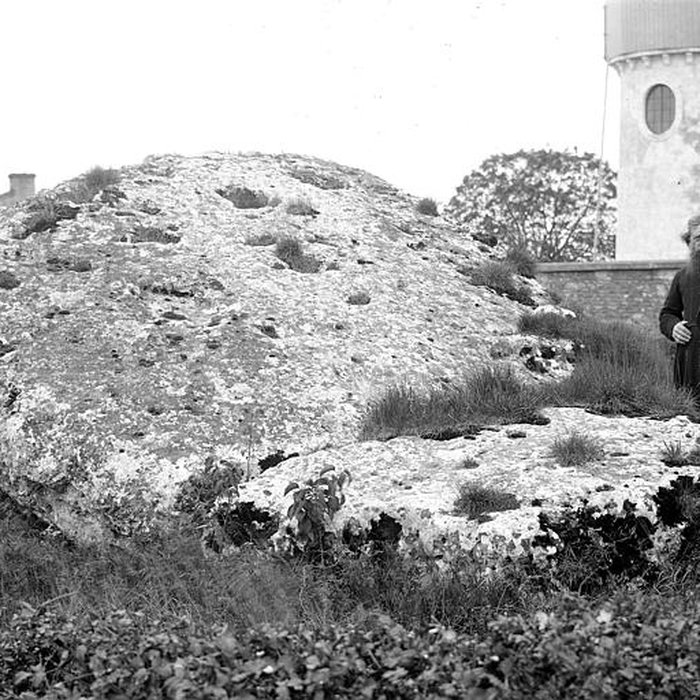 Photo de Pierre levée de Poitiers