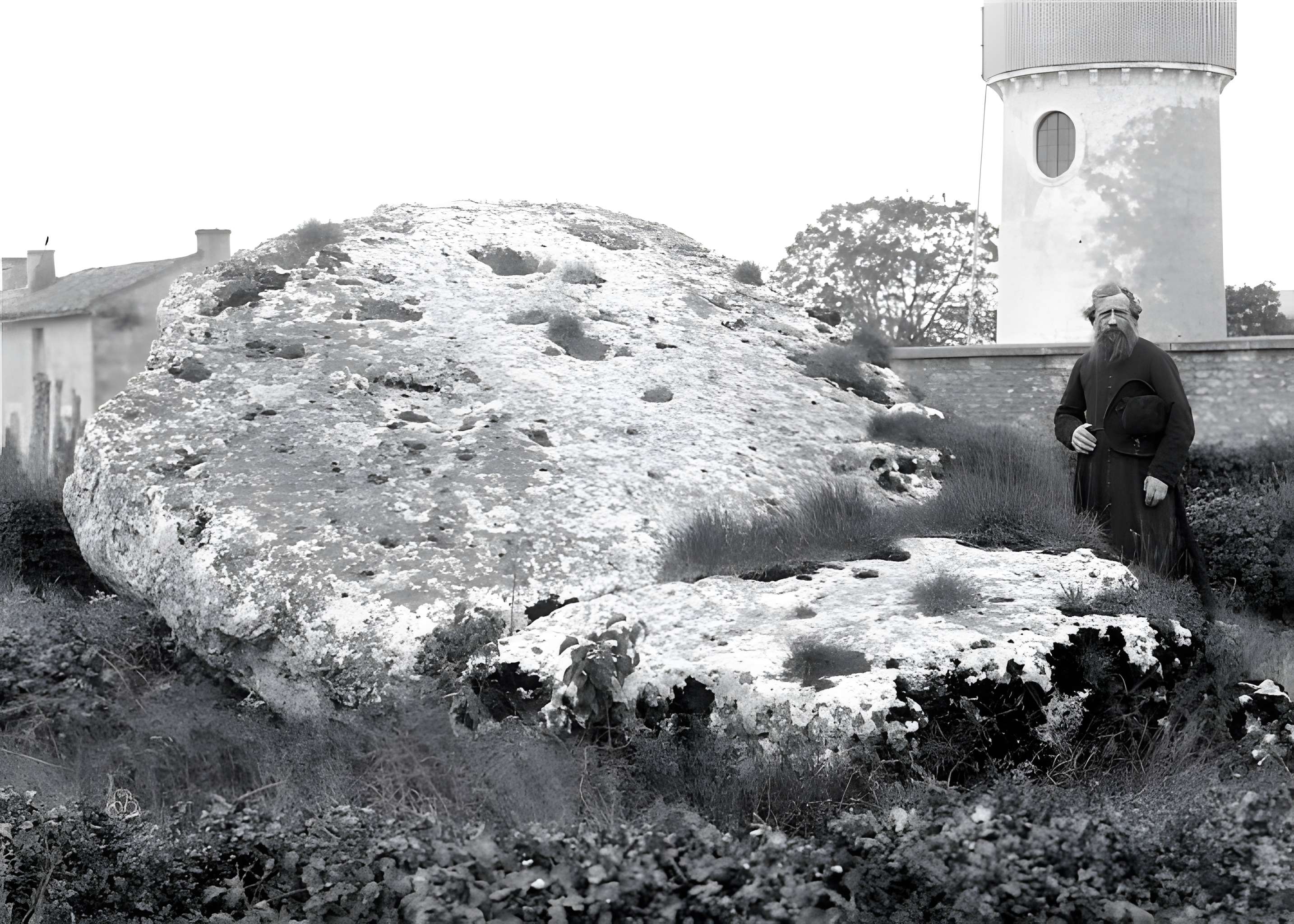 Pierre levée de Poitiers