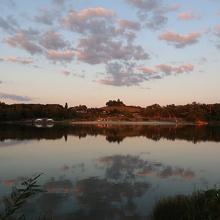 Photo de Ruines du château de Gurcon