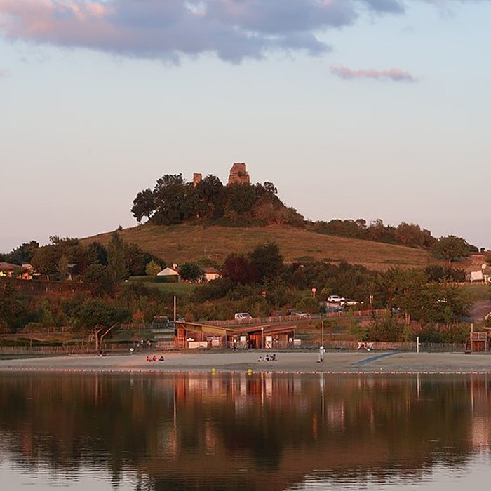 Photo de Ruines du château de Gurcon