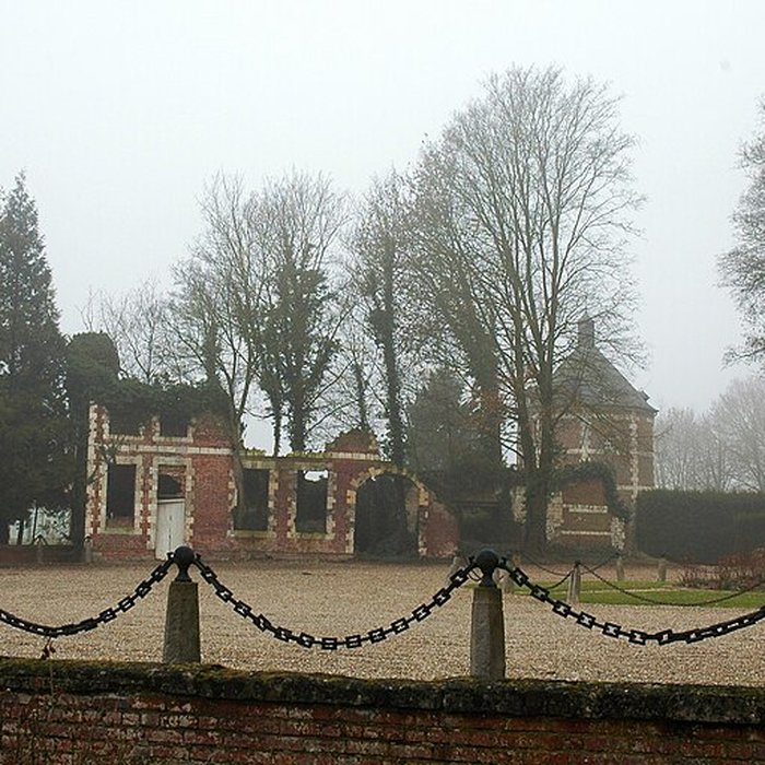 Photo de Château de Hénencourt