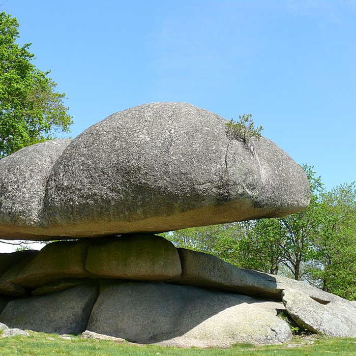 Photo de Pierres Jaumâtres de Toulx-Sainte-Croix