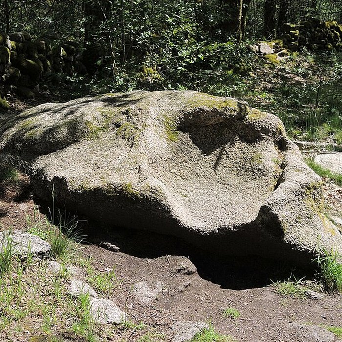 Photo de Pierres Jaumâtres de Toulx-Sainte-Croix
