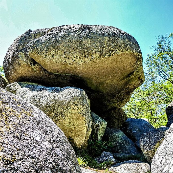 Photo de Pierres Jaumâtres de Toulx-Sainte-Croix