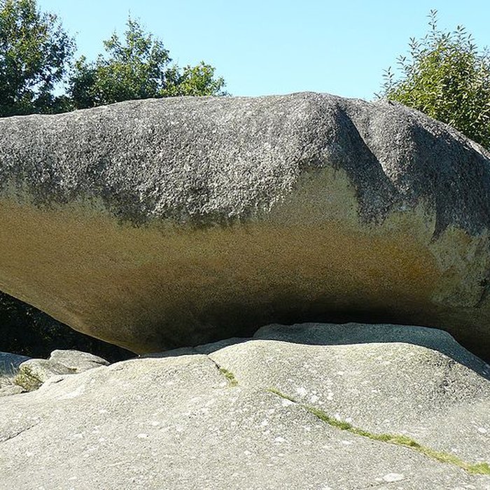 Photo de Pierres Jaumâtres de Toulx-Sainte-Croix
