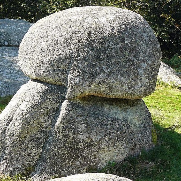 Photo de Pierres Jaumâtres de Toulx-Sainte-Croix