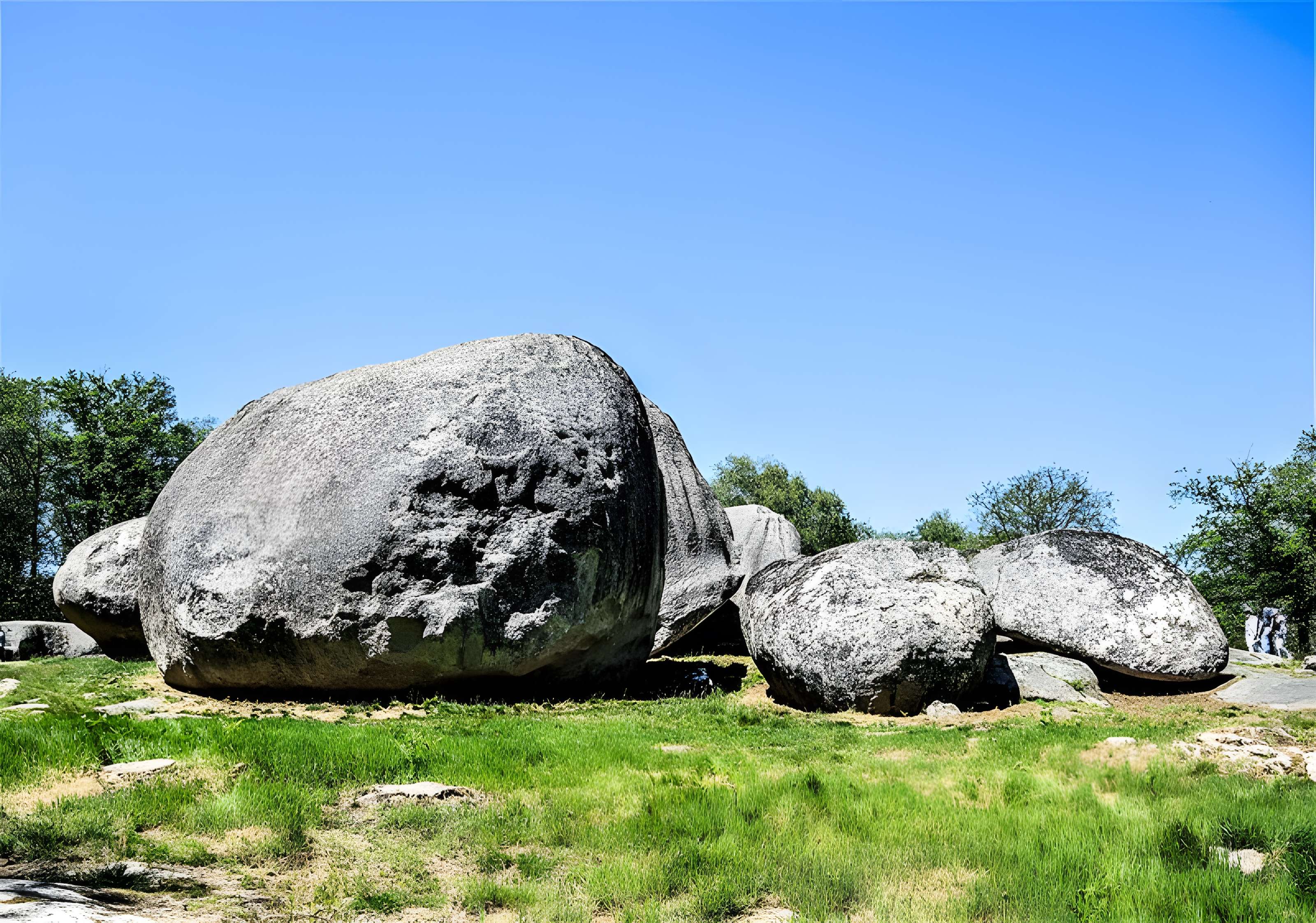 Pierres Jaumâtres de Toulx-Sainte-Croix
