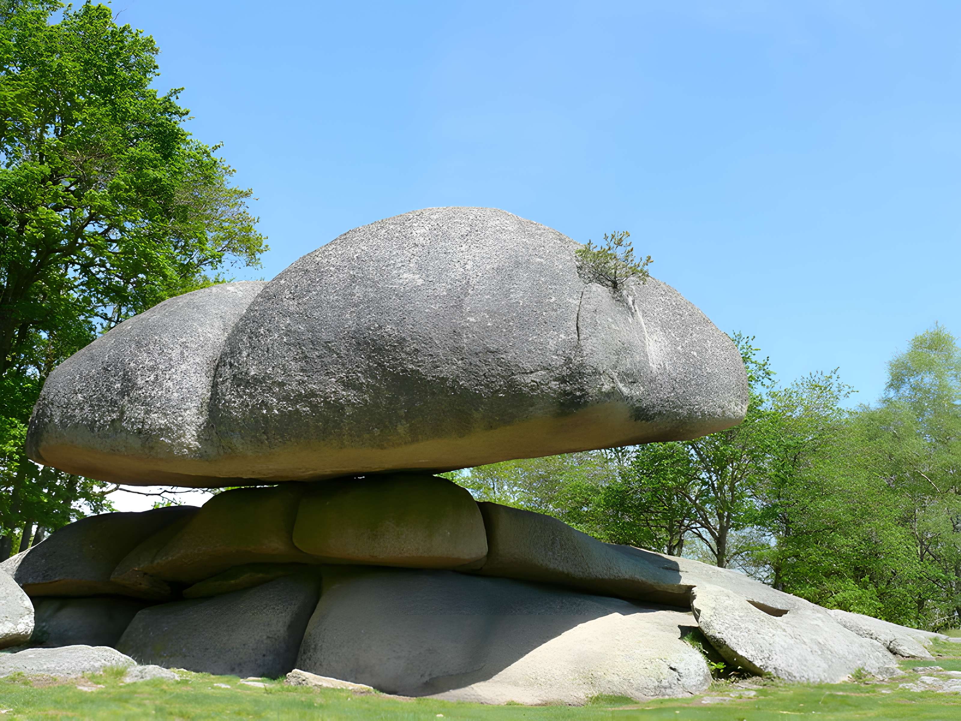 Pierres Jaumâtres de Toulx-Sainte-Croix