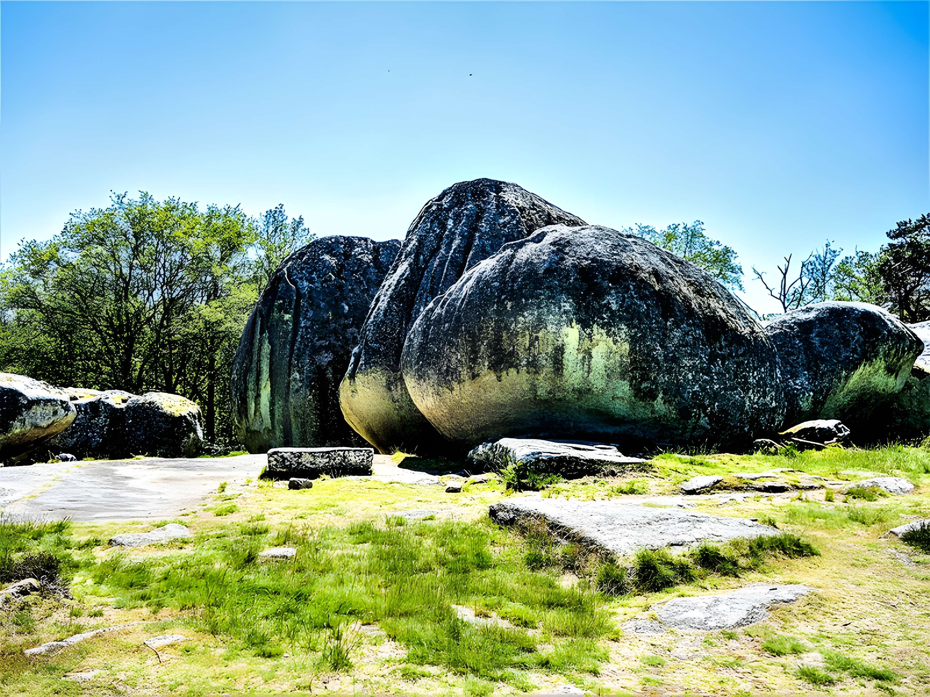 Pierres Jaumâtres de Toulx-Sainte-Croix
