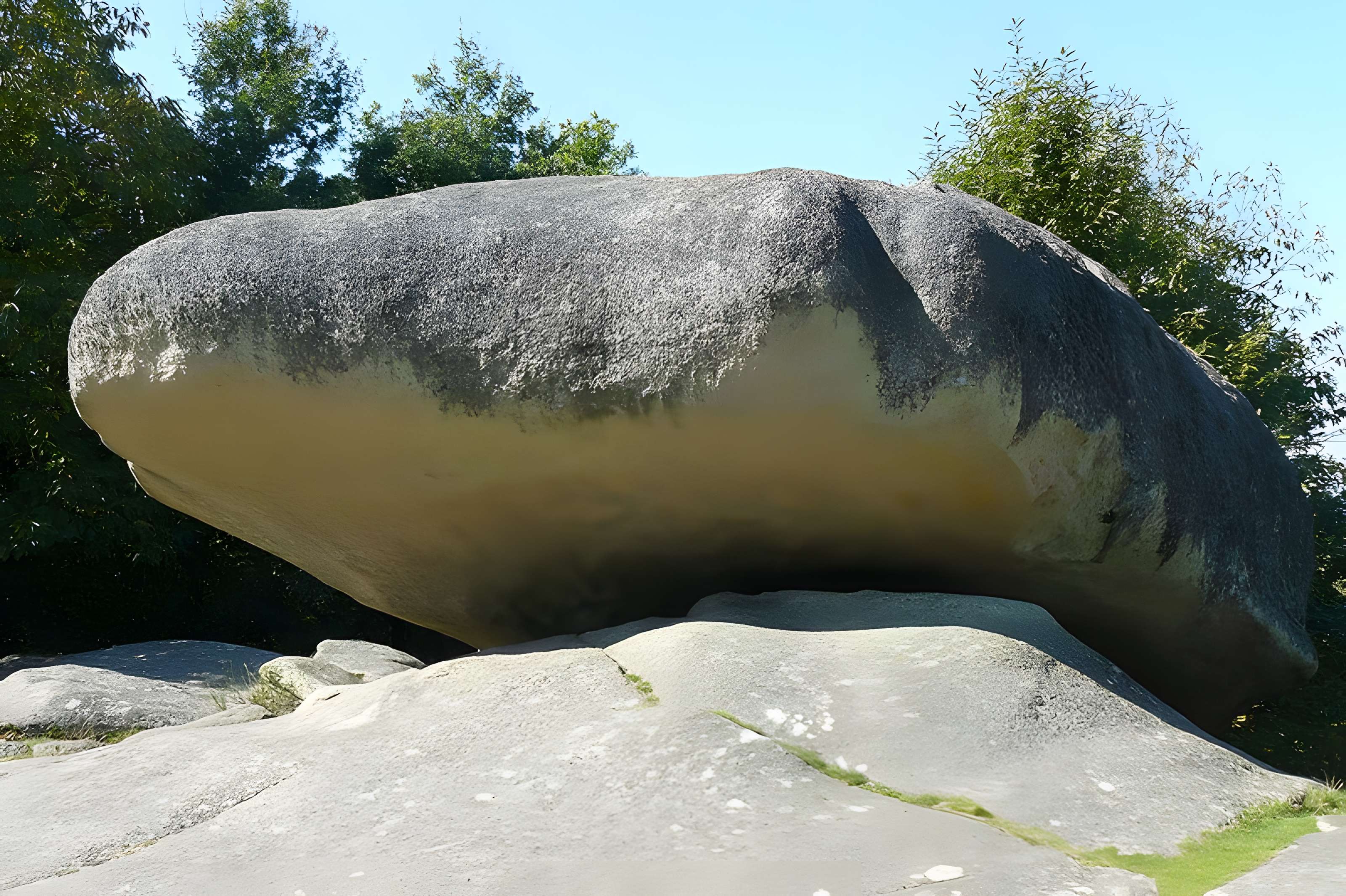 Pierres Jaumâtres de Toulx-Sainte-Croix