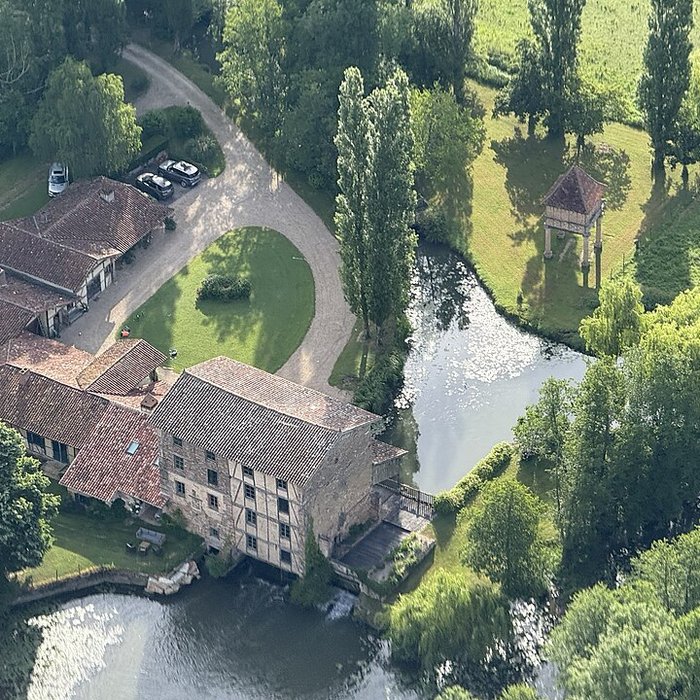 Photo de Pigeonnier du Moulin-Grand à Perrex