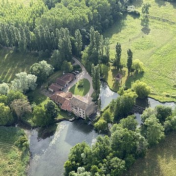 Pigeonnier du Moulin-Grand à Perrex