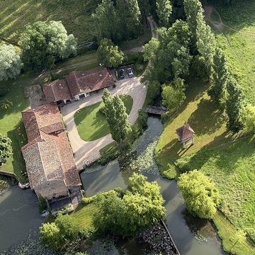 Pigeonnier du Moulin-Grand à Perrex