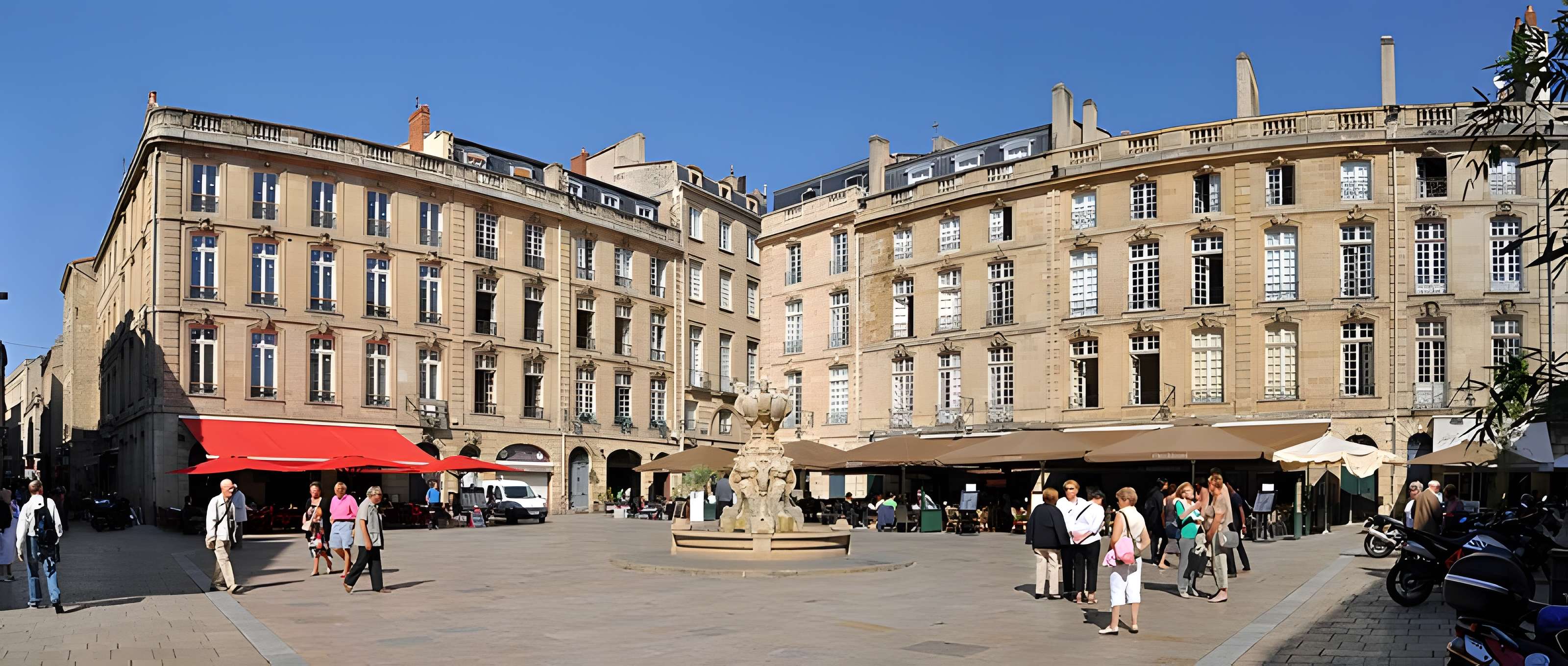 Place du Parlement de Bordeaux