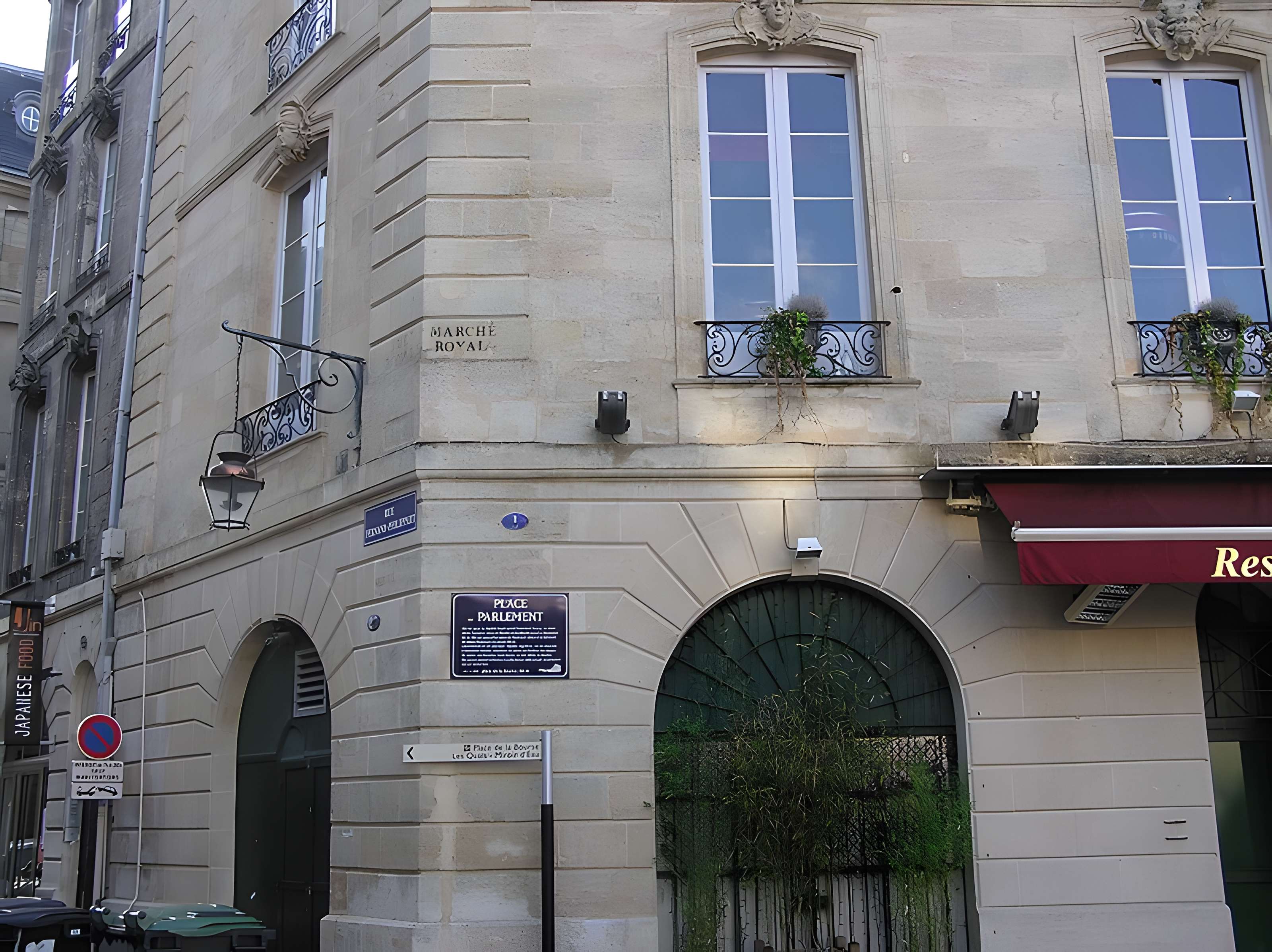 Place du Parlement de Bordeaux