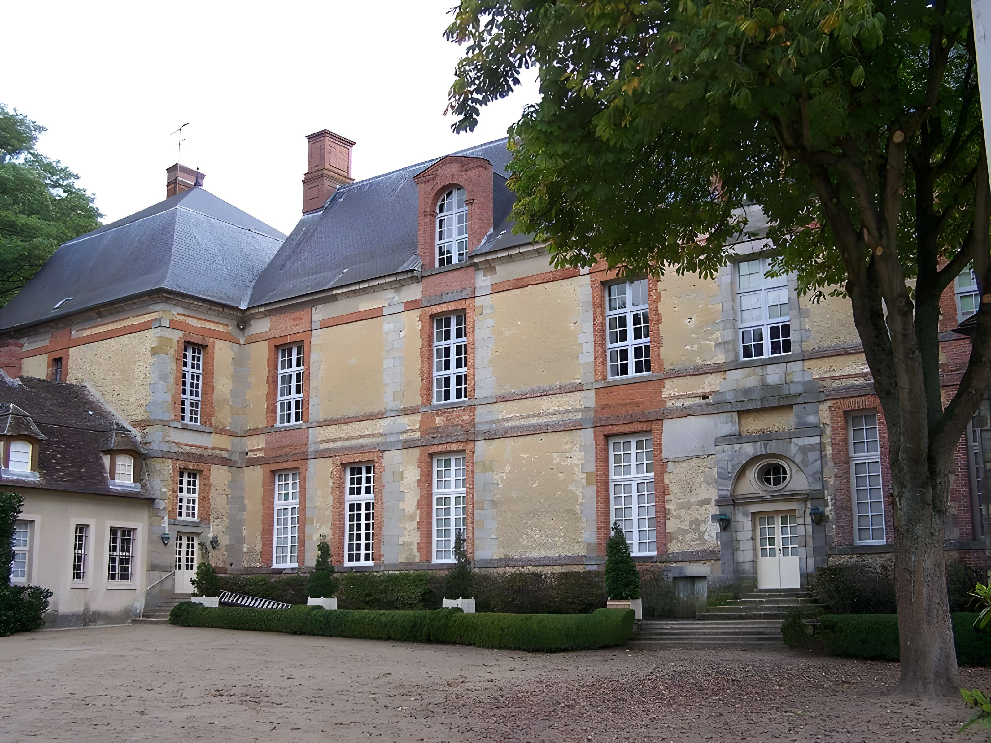 Château de la Celle-les-Bordes 