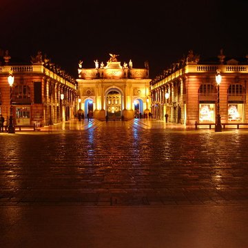 Ensemble formé par la place Stanislas, la rue Héré et la place de la Carrière