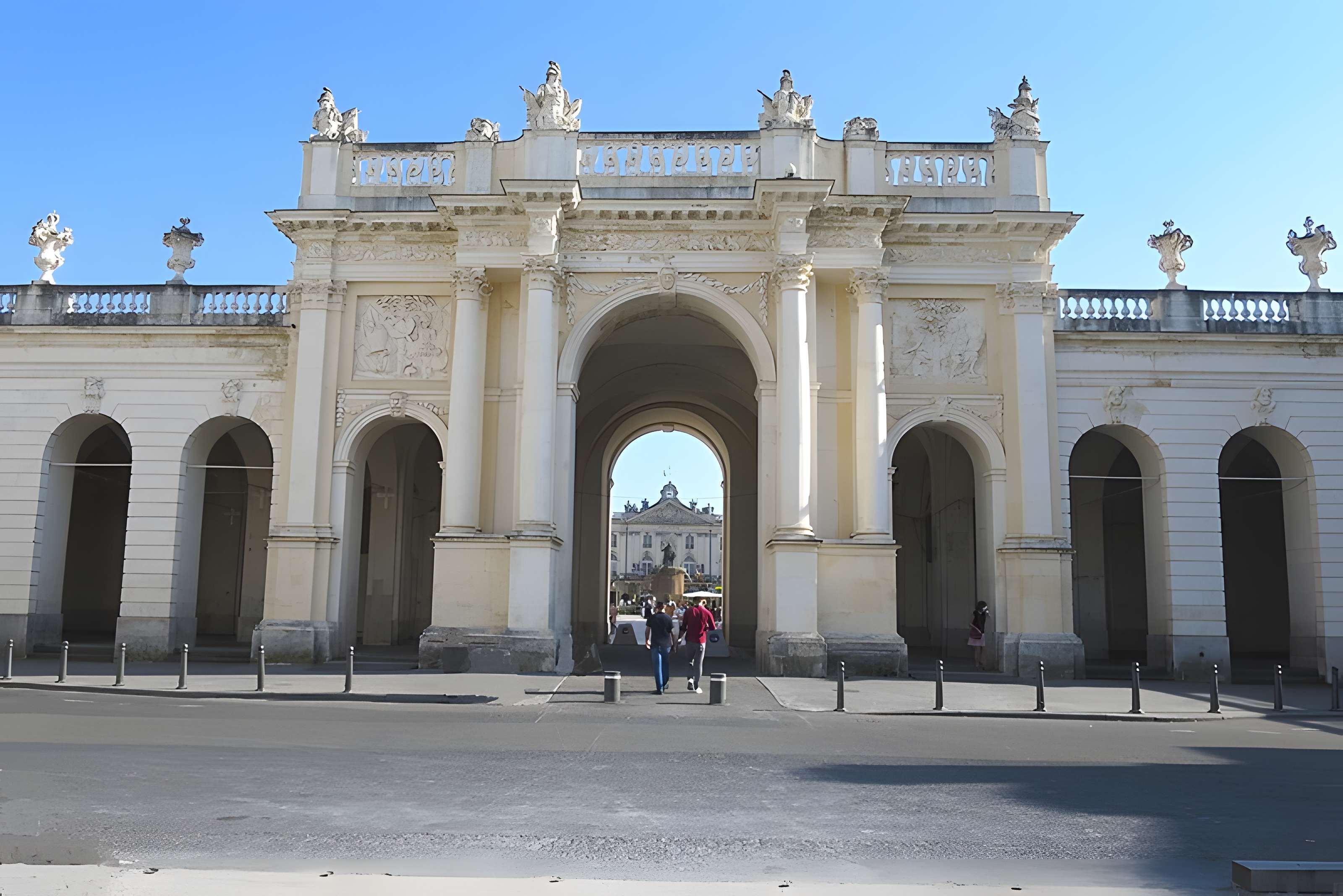 Ensemble formé par la place Stanislas, la rue Héré et la place de la Carrière