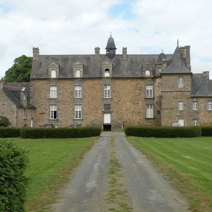 Photo de Château de La Chapelle-aux-Filtzméens