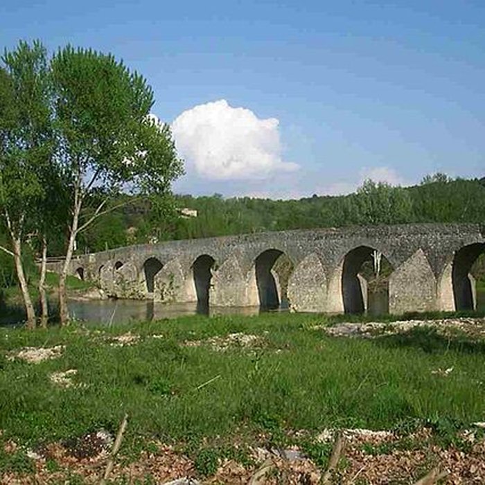 Photo de Pont Charles-Martel sur la Cèze à La Roque-sur-Cèze