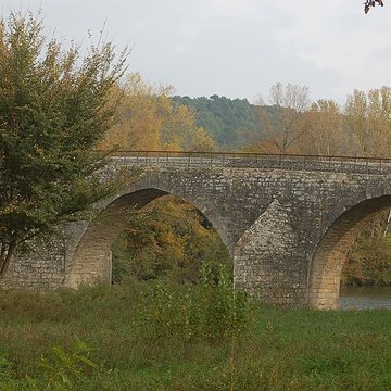 Pont Charles-Martel sur la Cèze à La Roque-sur-Cèze