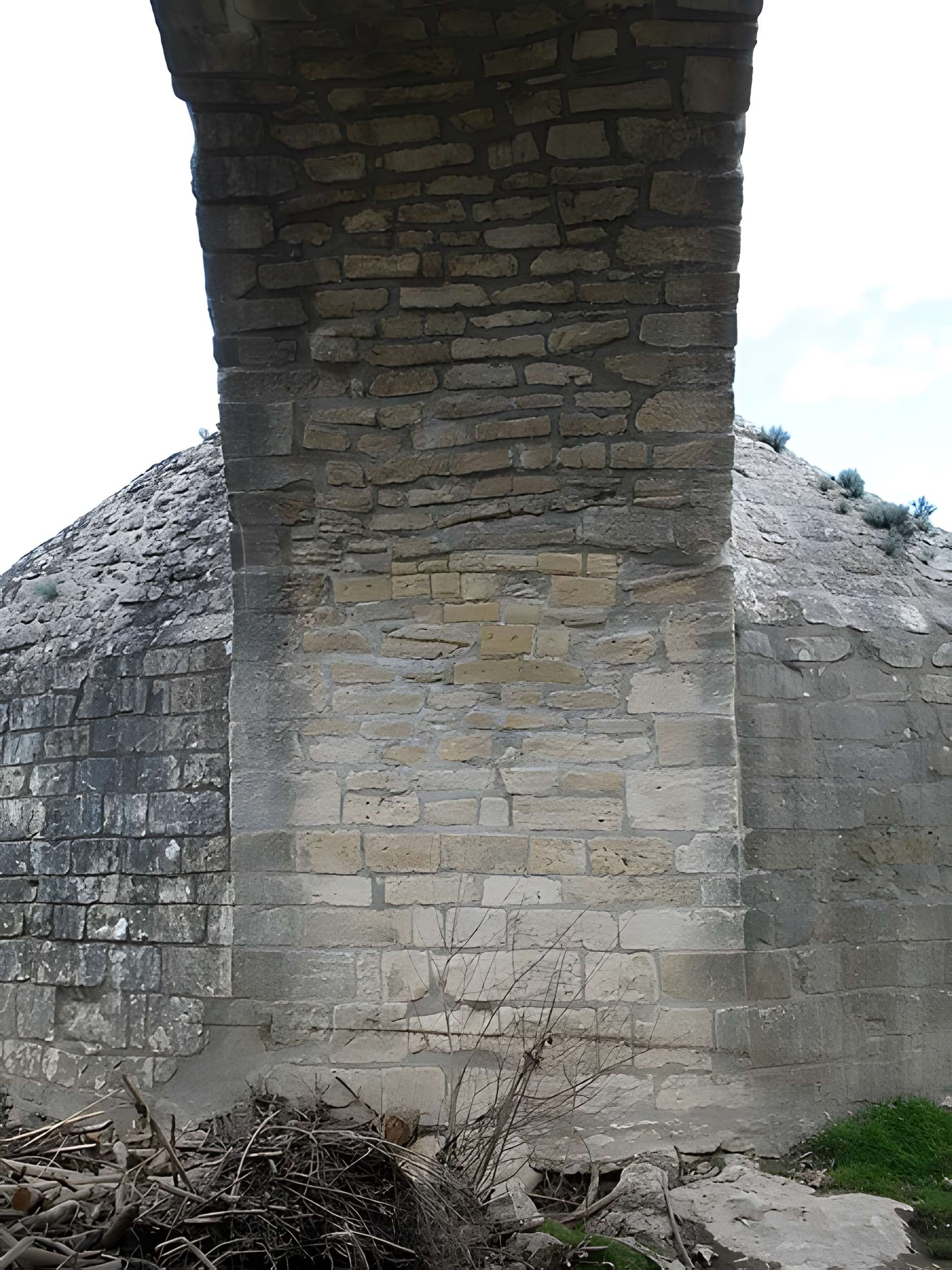 Pont Charles-Martel sur la Cèze à La Roque-sur-Cèze
