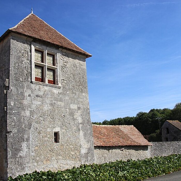 Photo de Château de la Cour à Vezot