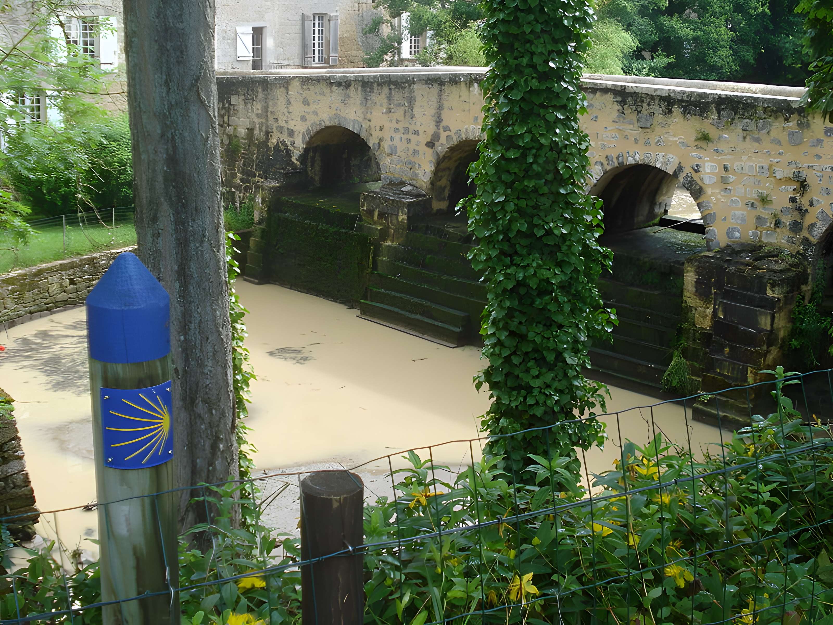 Pont de la Bassanne à Pondaurat