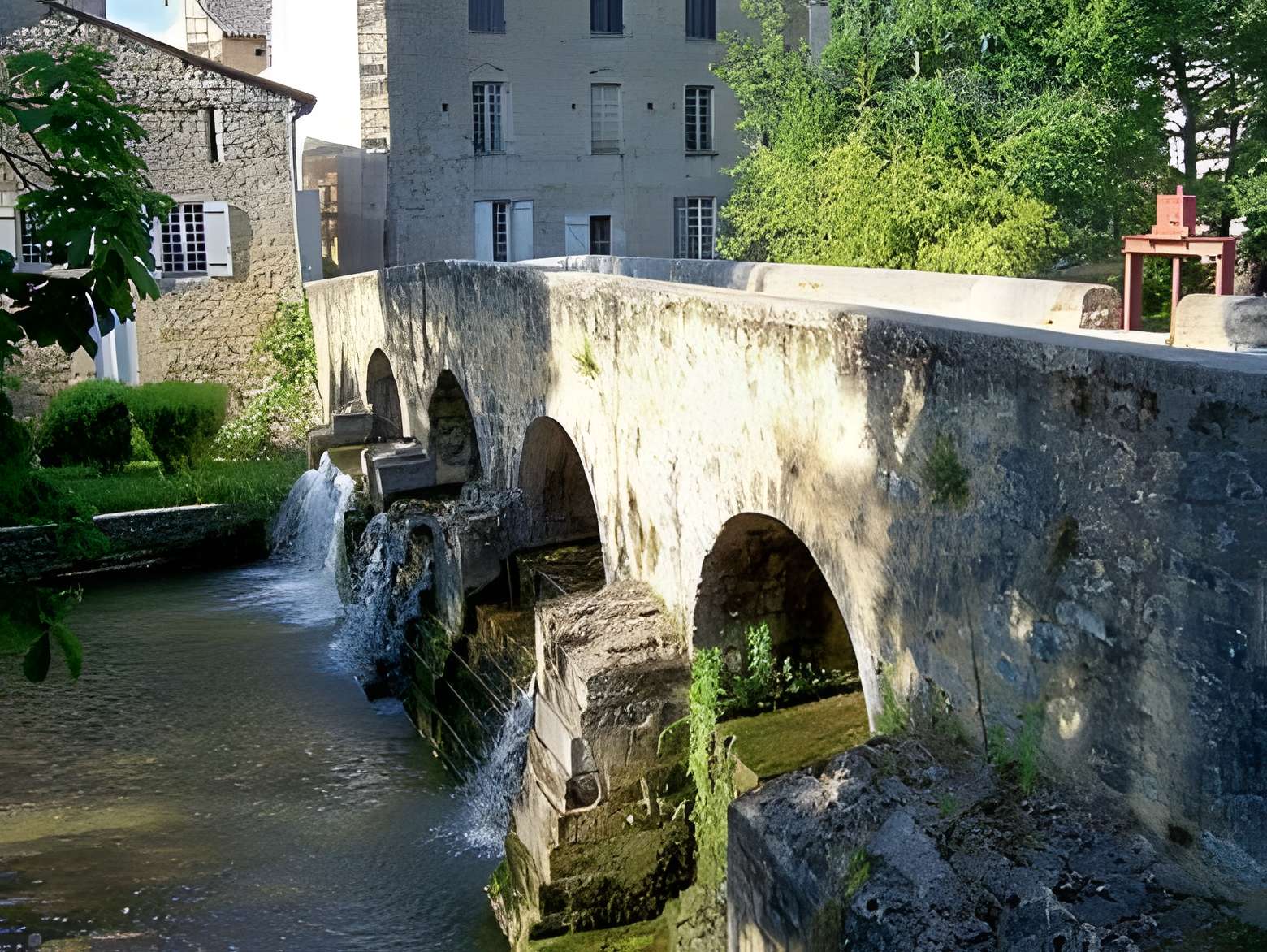 Pont de la Bassanne à Pondaurat 