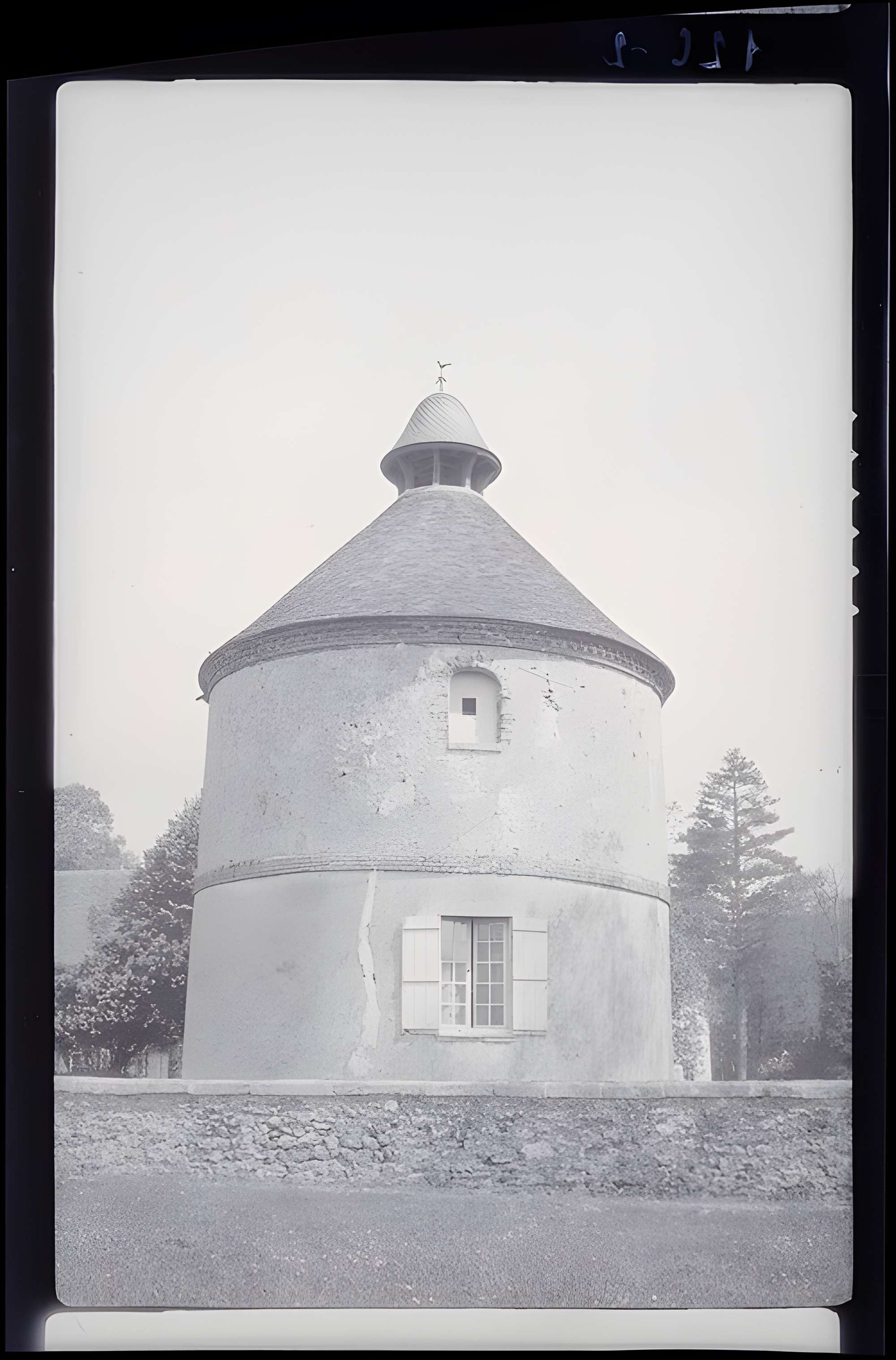 Château de la Cour-Senlisse