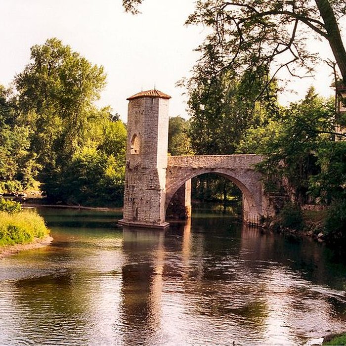Photo de Pont de la Légende à Sauveterre-de-Béarn