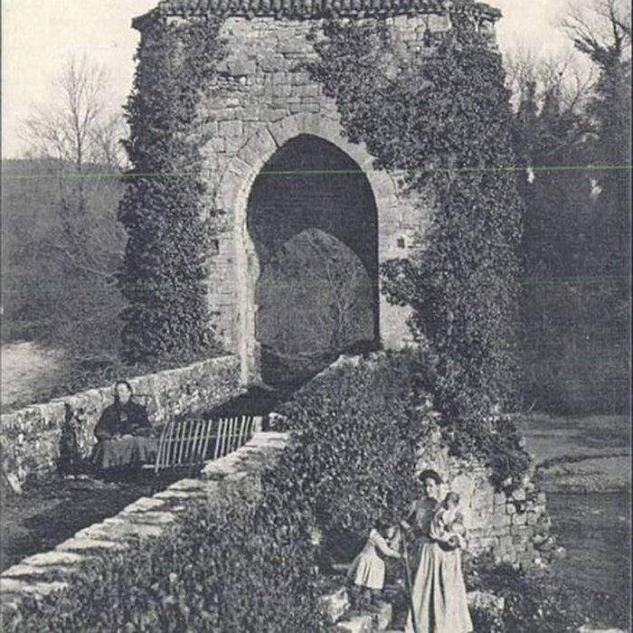 Photo de Pont de la Légende à Sauveterre-de-Béarn