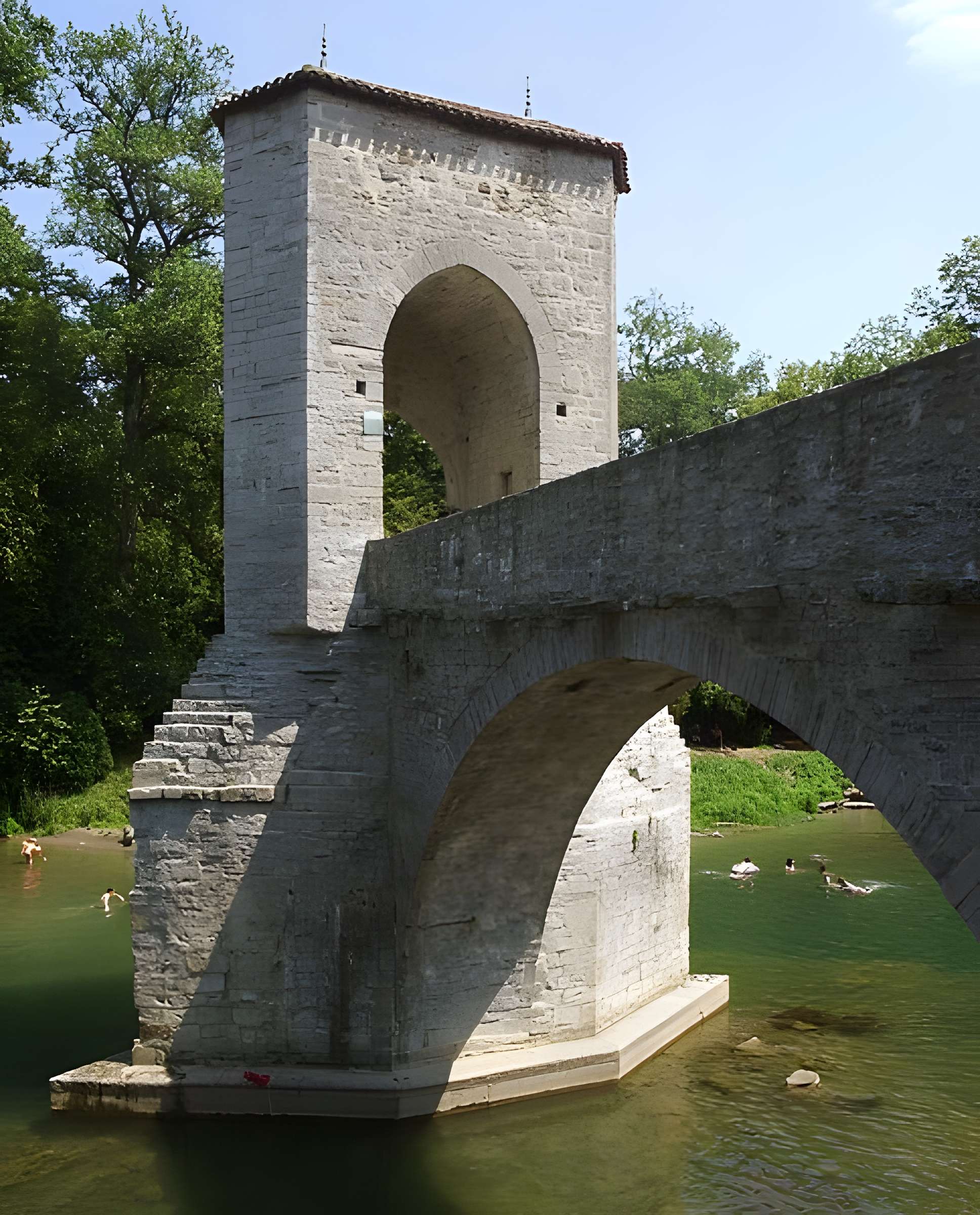 Pont de la Légende à Sauveterre-de-Béarn