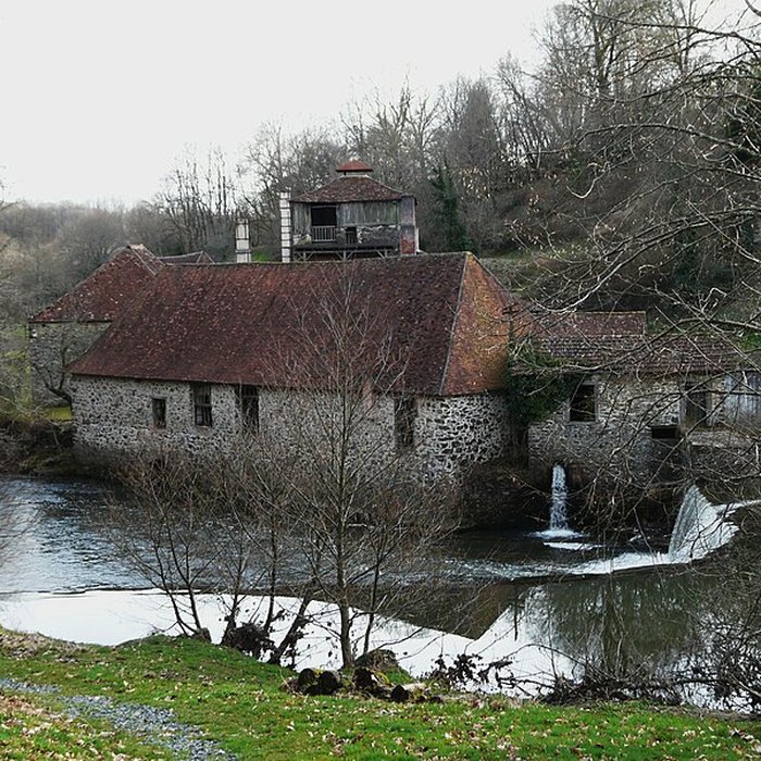 Photo de Château de la Forge à Savignac-Lédrier